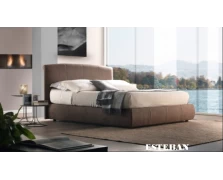Esteban Ντυμένο κρεβάτι